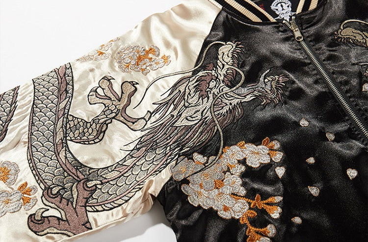 PT-102 Taobao original cream sleeve dragon embroidery detail, photographic crop only